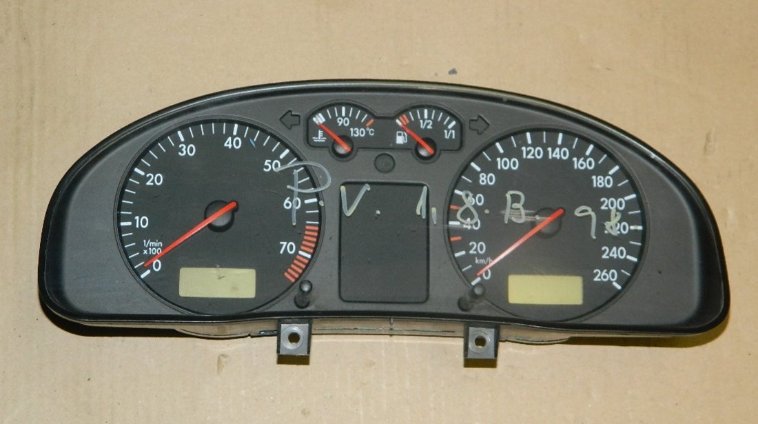 Ceasuri bord VW Passat V 1.8B model 1998