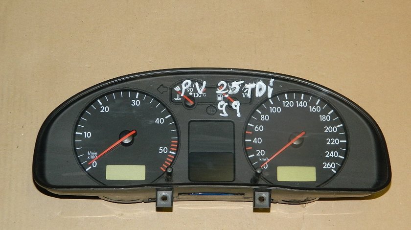 Ceasuri bord VW Passat V 2.5 TDI model 1999