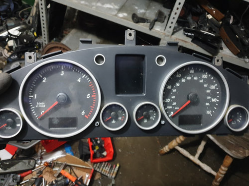 Ceasuri Bord Vw Touareg 2.5 tdi Manual cod 7L6920970K