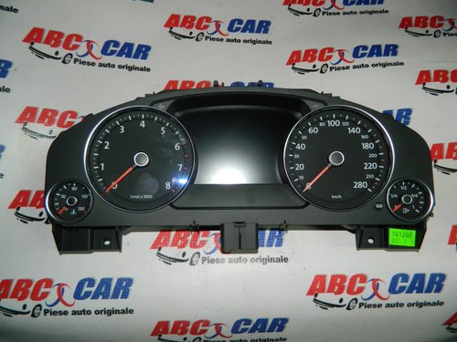 Ceasuri bord VW Touareg 7P cod: 7P6920881 model 2012