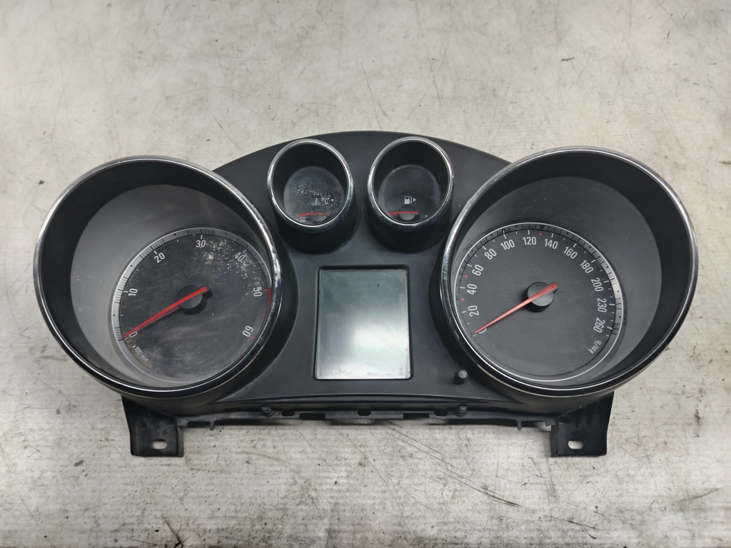 Ceasuri de bord Opel Astra J [2009 - 2012]