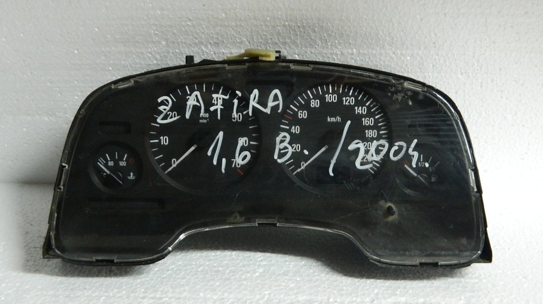 Ceasuri de bord Opel Zafira B 1.6B