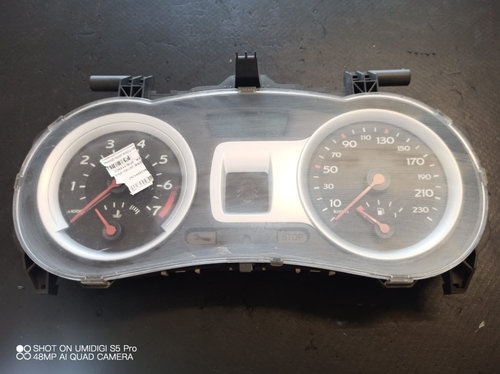Ceasuri de bord / vitezometru Cluster Renault Clio 3 - COD 8200305019 F