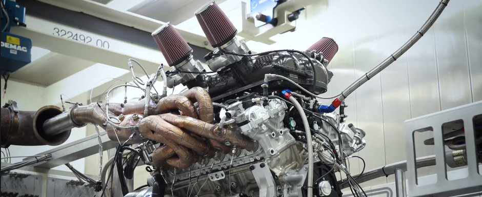 Cel mai cel V12 din istorie tocmai a fost PORNIT. Are 663 CP si limitare la 12.100 rpm Cel mai cel V12 din istorie tocmai a fost PORNIT. Are 663 CP si limitare la 12.100 rpm