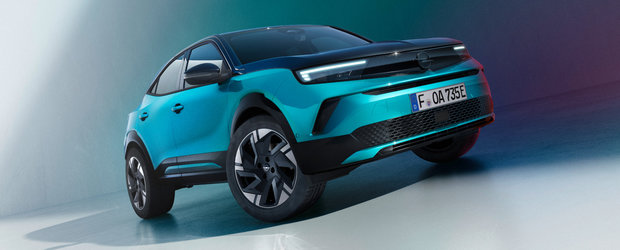 Cel mai ieftin SUV de la Opel a primit un facelift major. Noua versiune se lauda cu doua ecrane in bord si pana la 156 de cai sub capota