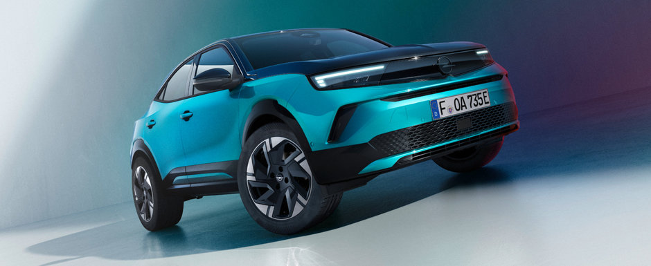 Cel mai ieftin SUV de la Opel a primit un facelift major. Noua versiune se lauda cu doua ecrane in bord si pana la 156 de cai sub capota Cel mai ieftin SUV de la Opel a primit un facelift major. Noua versiune se lauda cu doua ecrane in bord si pana la 156 de cai sub capota