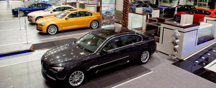 Cel mai mare showroom BMW a fost inaugurat in Abu Dhabi