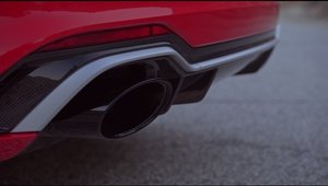 Cel mai nou competitor pentru BMW M4 ascunde sub capota un motor de Porsche. PREZENTARE VIDEO