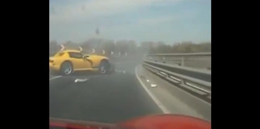 Cel mai prost sofer de Dodge Viper din lume? Cu siguranta!