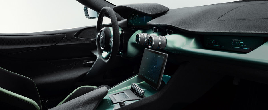 Cel mai puternic model din istoria Rimac a debutat oficial. Noul Nevera R se lauda cu un total de 2.107 cai si o acceleratie de la 0 la 300 km/h in doar 8.66 secunde Cel mai puternic model din istoria Rimac a debutat oficial. Noul Nevera R se lauda cu un total de 2.107 cai si o acceleratie de la 0 la 300 km/h in doar 8.66 secunde