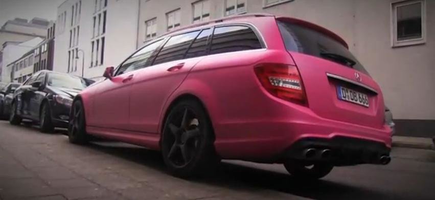 Cel mai roz Mercedes-Benz C63 AMG Break Cel mai roz Mercedes-Benz C63 AMG Break