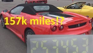 Cel mai rulat Ferrari din toate timpurile are peste 250.000 km la bord. Proprietarul a schimbat pana acum...