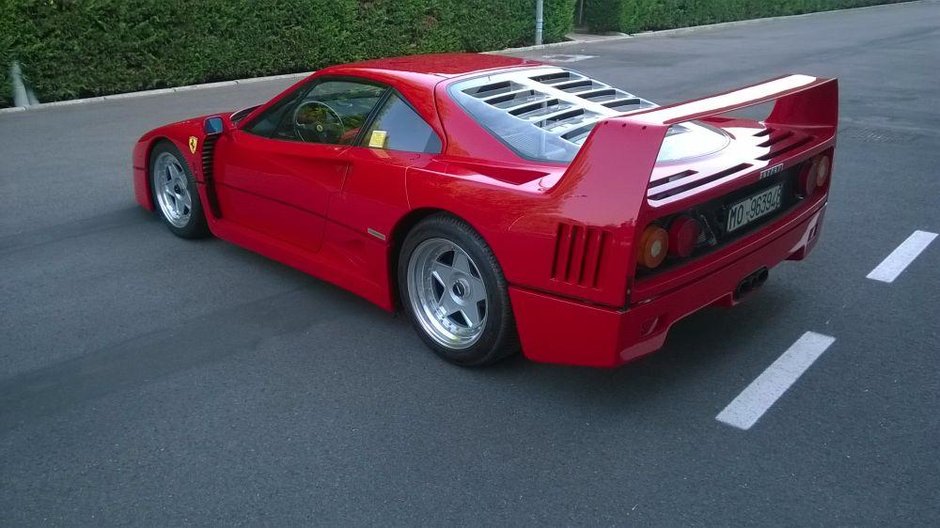 Cel mai scump Ferrari F40