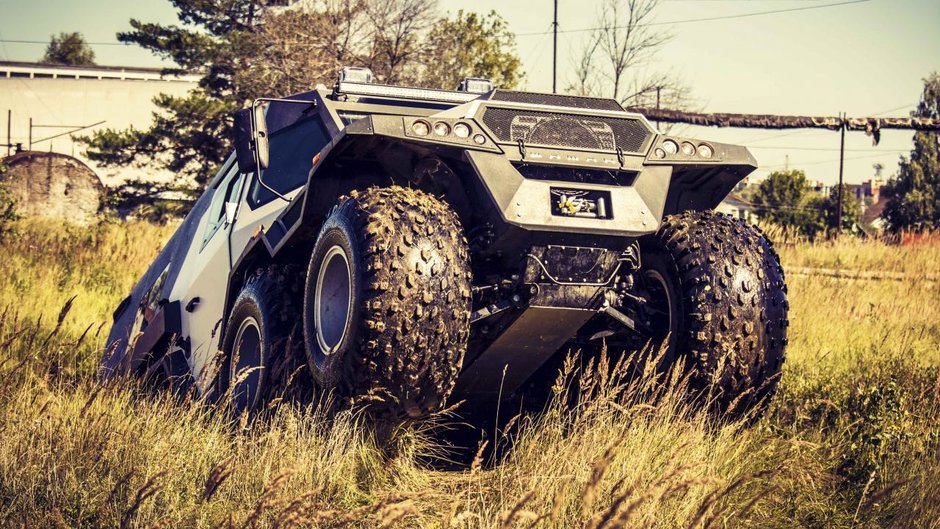 Cele mai demente vehicule de off-road din galaxie sunt cu siguranta aceste prototipuri rusesti