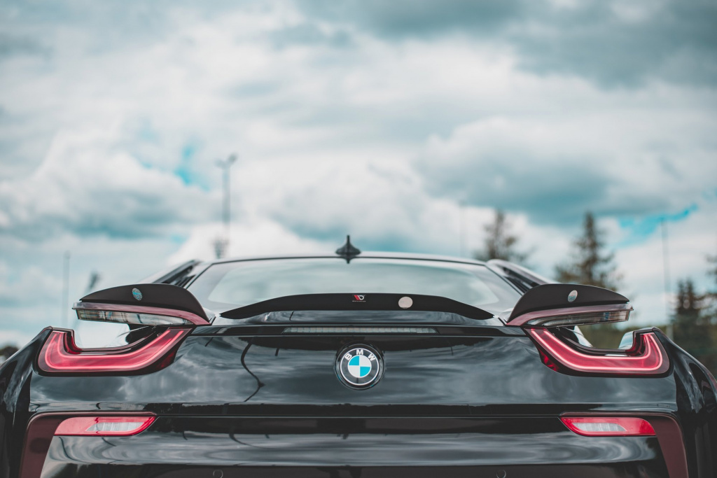 Central Cap Eleron BMW i8 BM-I8-1-CAP1C