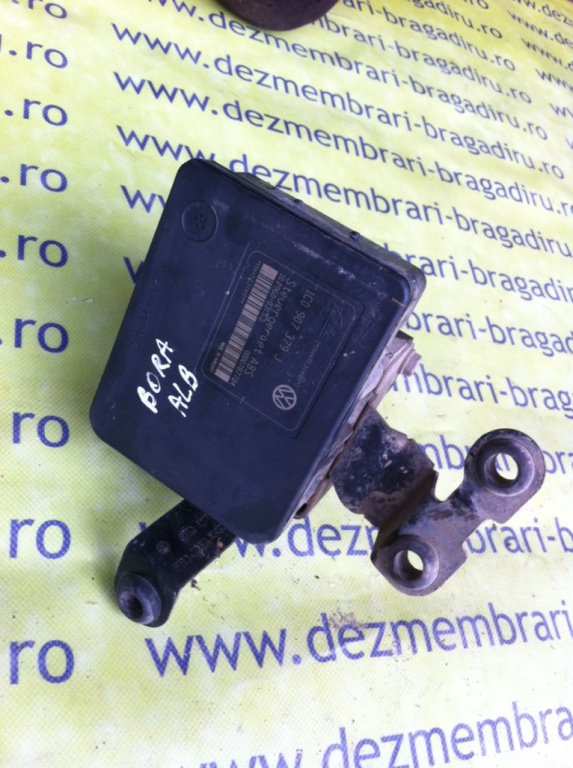 Centrala ABS Volkswagen Bora [1998 - 2005] Sedan 1.6 16V MT (105 hp) (1J2) 16V