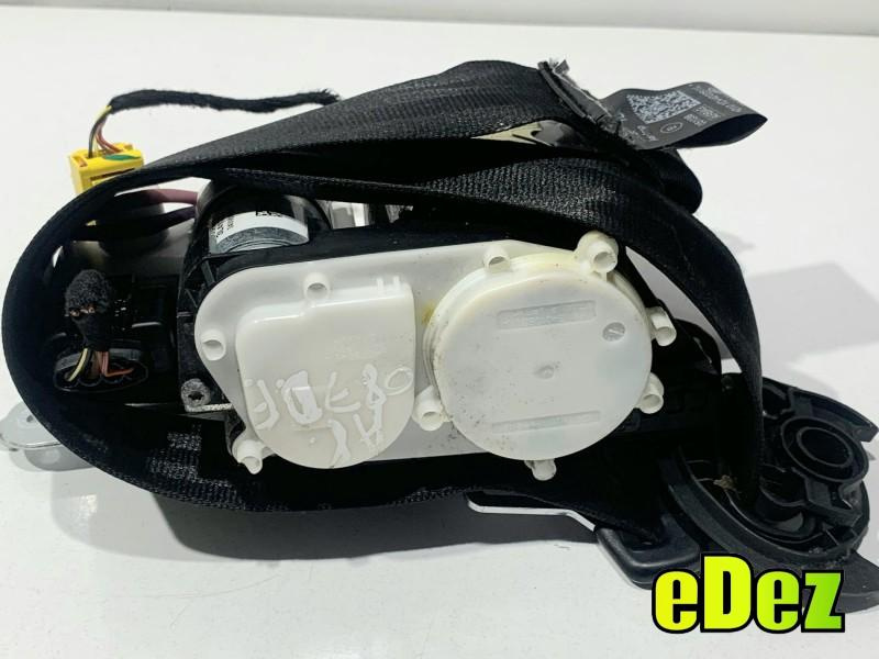 Centura de siguranta dreapta fata Audi A8 (2009-2017) [4H] D4 4H0857706A
