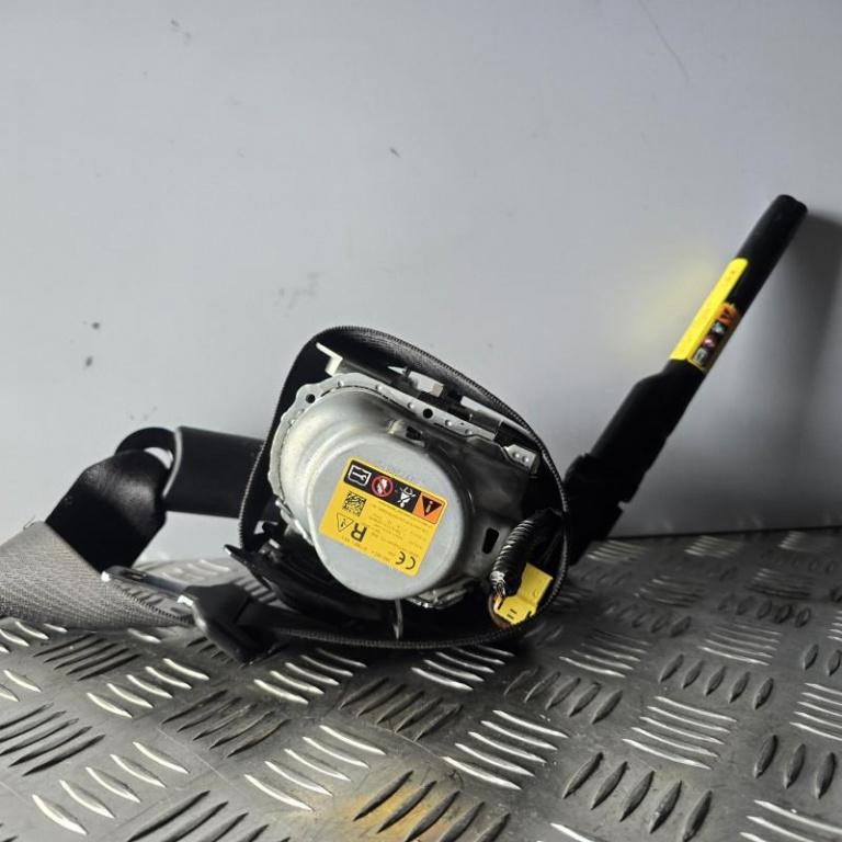 Centura de siguranta dreapta fata Opel Astra K facelift 2019 2021 367970717