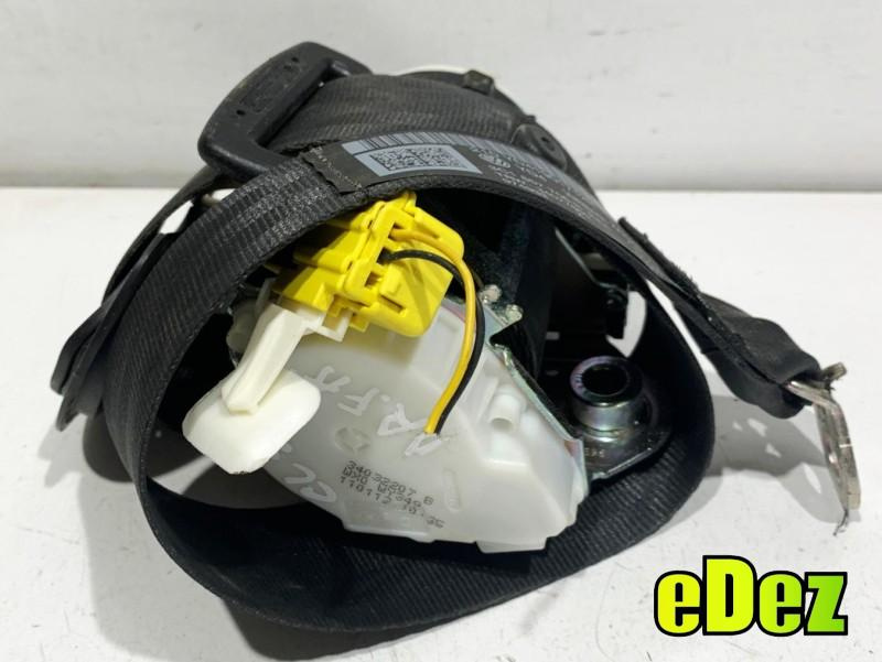 Centura de siguranta dreapta fata Volkswagen Passat B7 (2010-2014) 3C1857706R