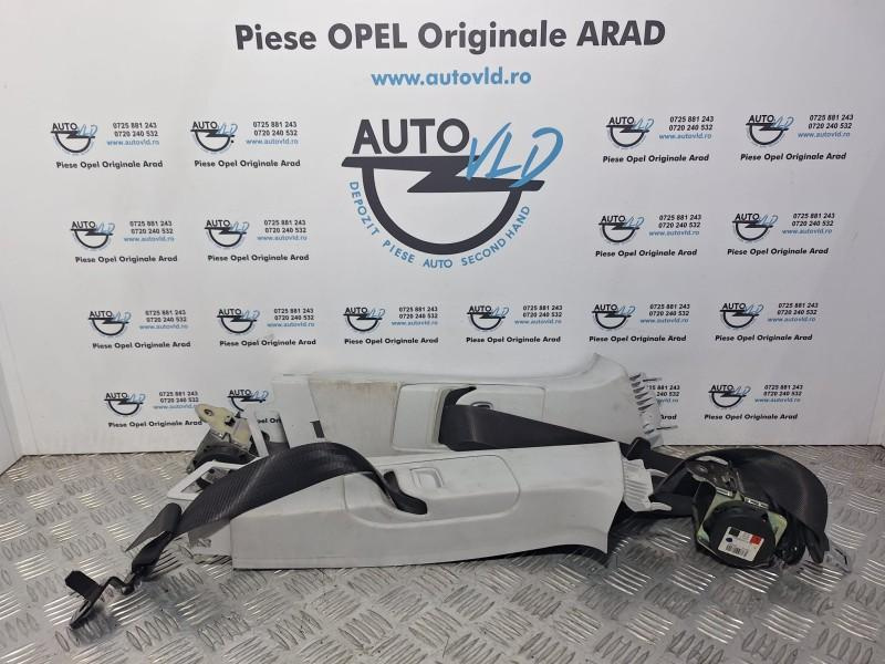 Centura de siguranta stanga dreapta fata Opel Corsa E 2014-2019 13427741