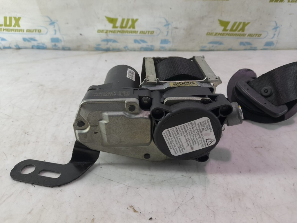 Centura dreapta fata 623743300 BMW Seria 7 F01/F02 [facelift] [2012 - 2015] 4.4 benzina N63B44B