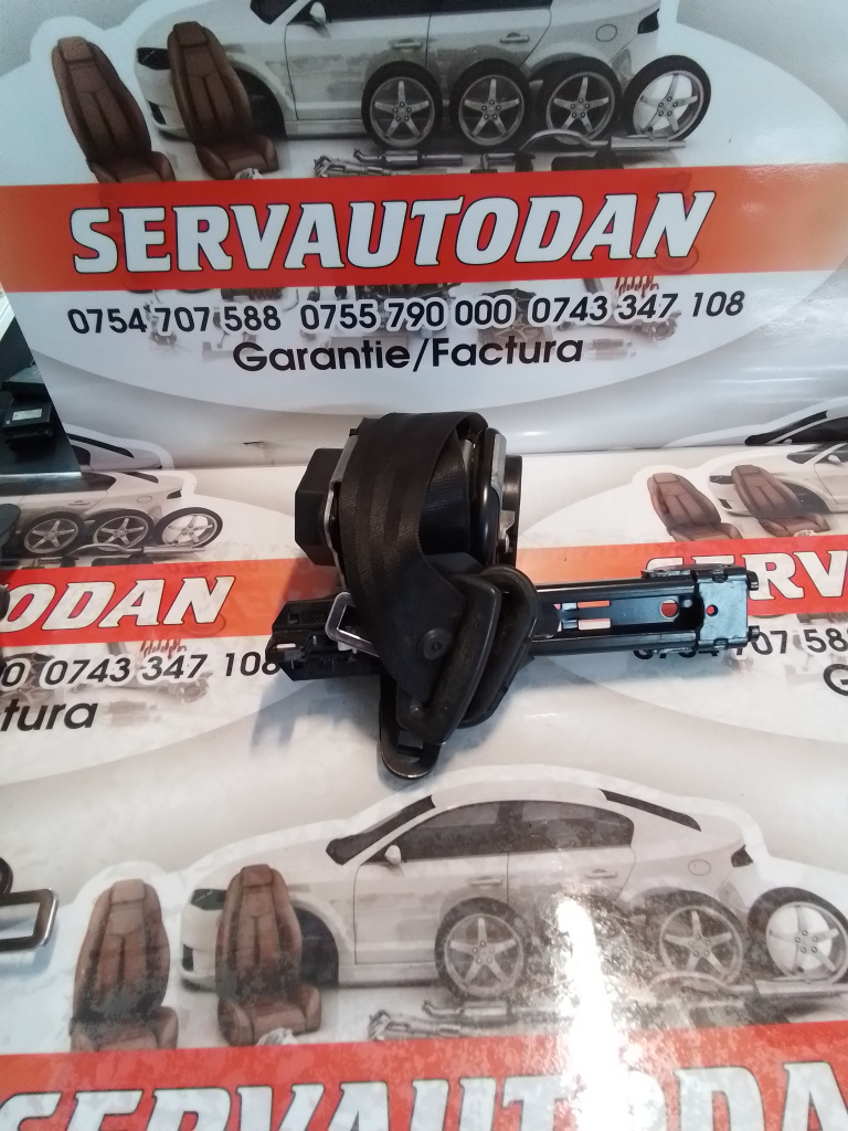 Centura dreapta fata Audi Q7 (2006-2010) [4L] 3.0 Motorina 2008, -