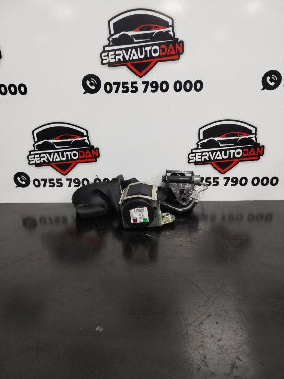 Centura dreapta fata BMW Seria 5 (2010-2017) [F10] 2.0 Motorina 2012, 9164058