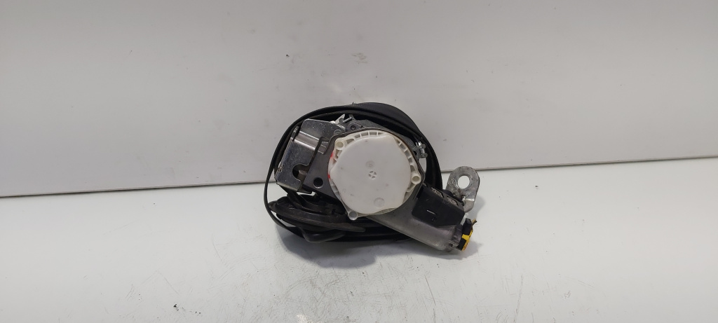 Centura dreapta fata cu capsa, Vw Jetta 4 (6Z) (id:688655)