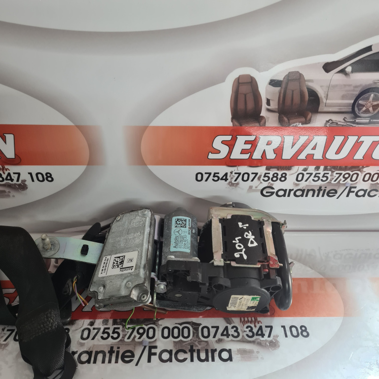Centura dreapta fata Mercedes-Benz C-Class (2007->) [W204] 2.2 Motorina 2010, Model cu motoras