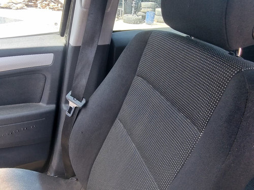 Centura dreapta fata Opel Zafira B (A05) [Fabr 2006-2011] 1.9 CDTI Z19DT 88KW / 120CP