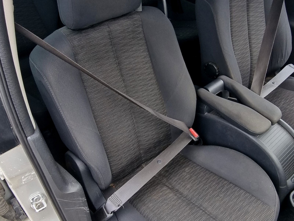 Centura dreapta fata Renault Scenic 2 [F