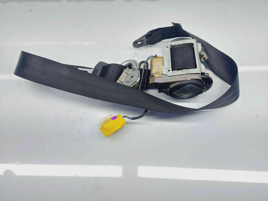 Centura dreapta fata Volkswagen Fox (5Z1, 5Z3) [Fabr 2003-2011] OEM