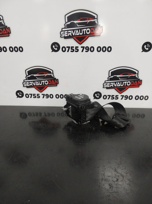 Centura dreapta spate Audi Q3 (2011-2017) [8U] 2.0 Motorina 2014, 8U0857805B