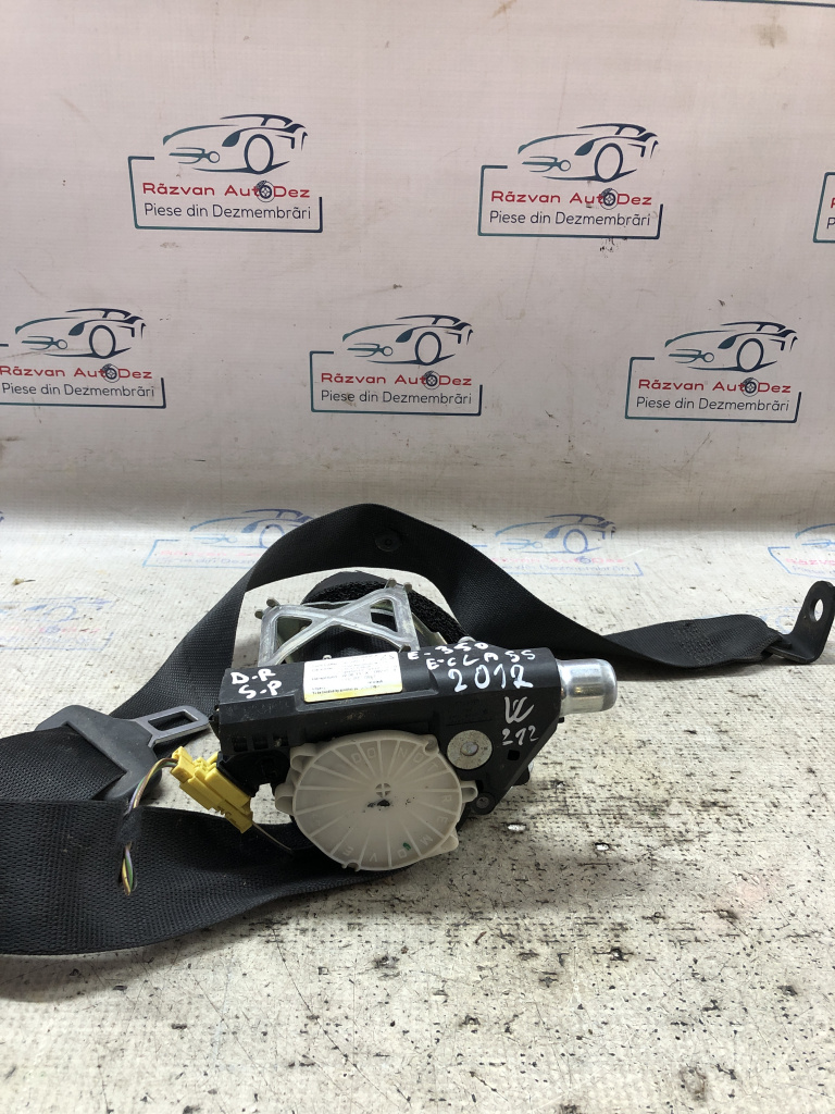 Centura dreapta spate cu capsa Mercedes E Class W212 2012