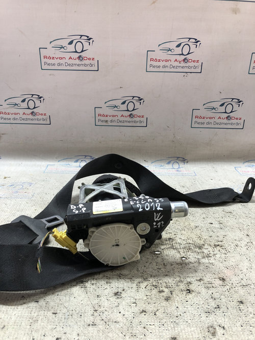 Centura dreapta spate cu capsa Mercedes E Class W212 2012