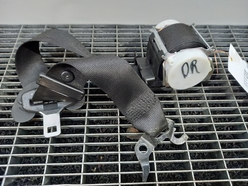 CENTURA FATA DREAPTA BMW SERIA 1 E 87 - - (2007 2011)