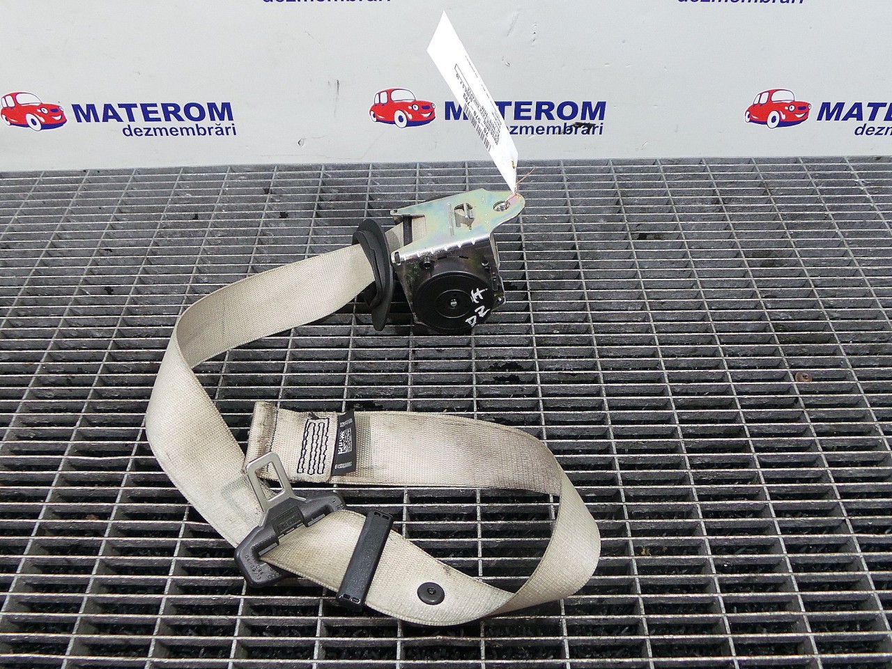 CENTURA FATA DREAPTA BMW SERIA 5 F 10 - - (2014 2017)