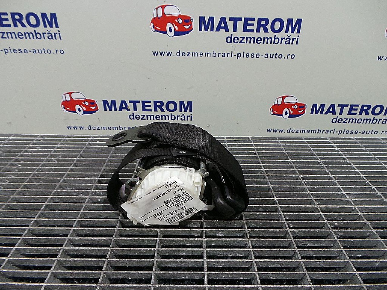 CENTURA FATA DREAPTA FORD FOCUS - - (2004 2008)