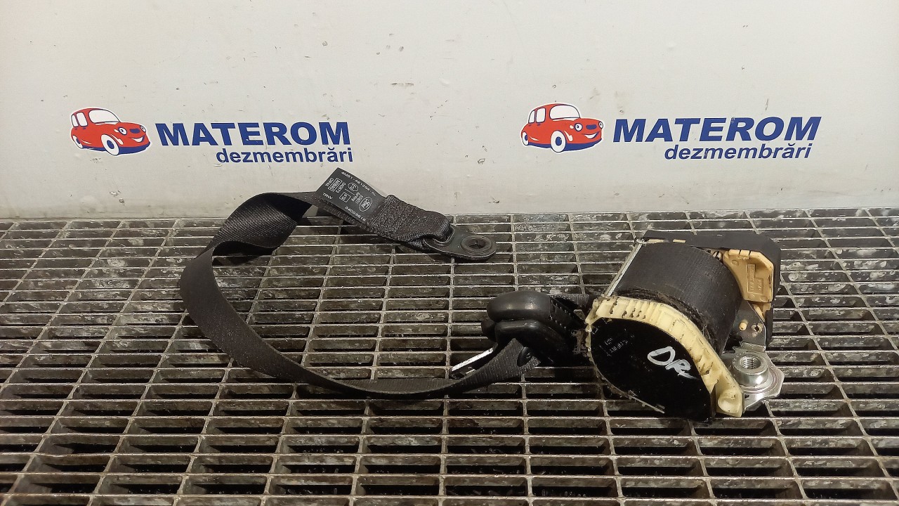 CENTURA FATA DREAPTA FORD FOCUS - - (2008 2010)