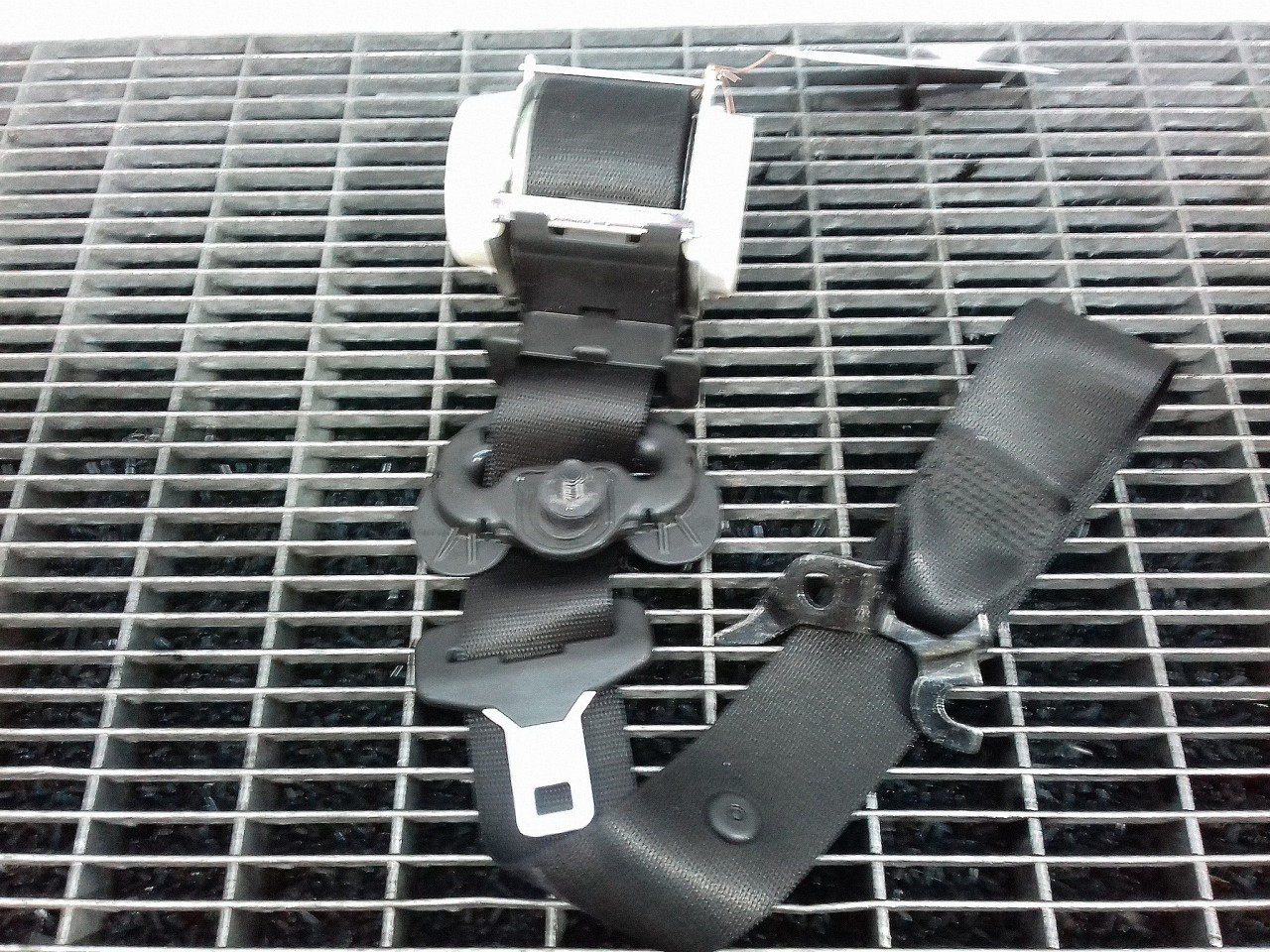 CENTURA FATA STANGA BMW X1 X1 - - (2009 2015)