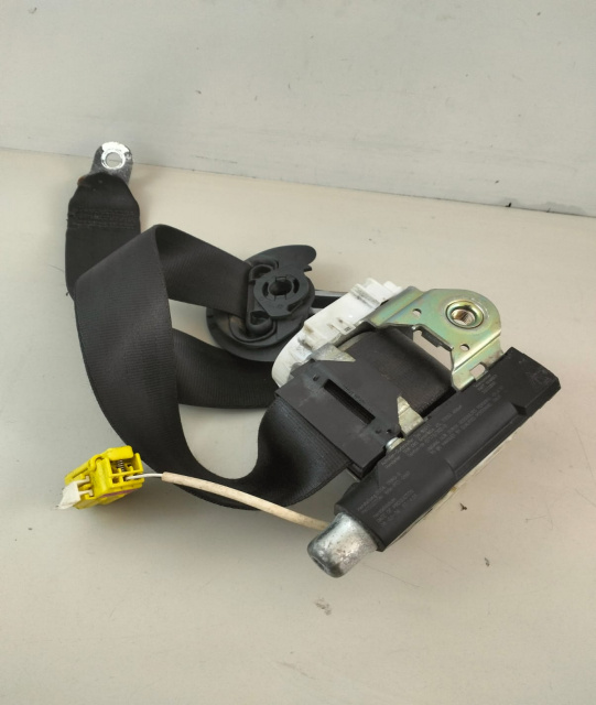 Centura siguranță dreapta fata 33032895 Volkswagen VW Passat B6 [2005 - 2010]