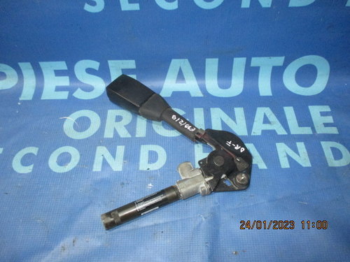 Centura siguranta BMW E39 (priza fata)