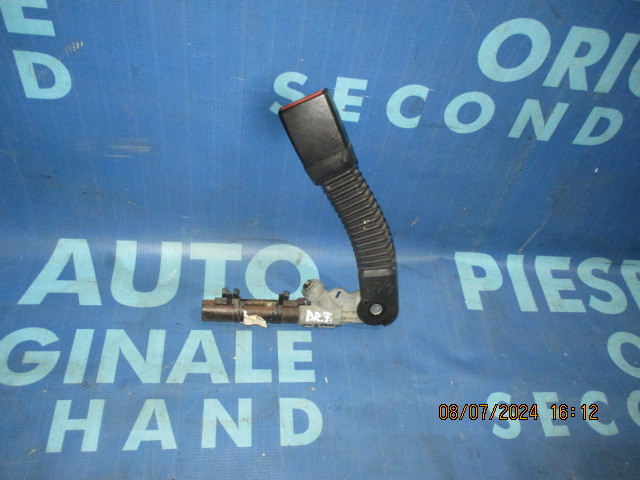 Centura siguranta BMW E83 X3 2004; 33017252 (priza fata)