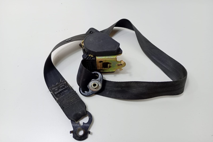 Centura siguranta dreapta fata 300774 Nissan Primastar