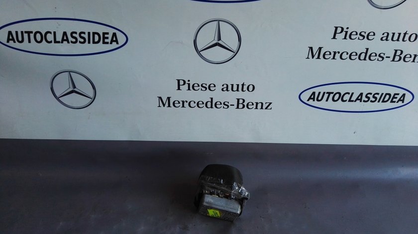 Centura siguranta dreapta fata Mercedes c class w203 A2038600285