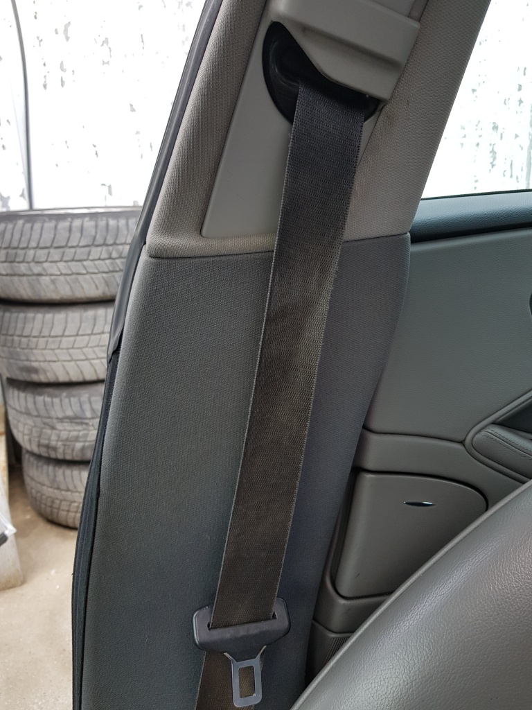 CENTURA SIGURANTA DREAPTA FATA MERCEDES CLS W219