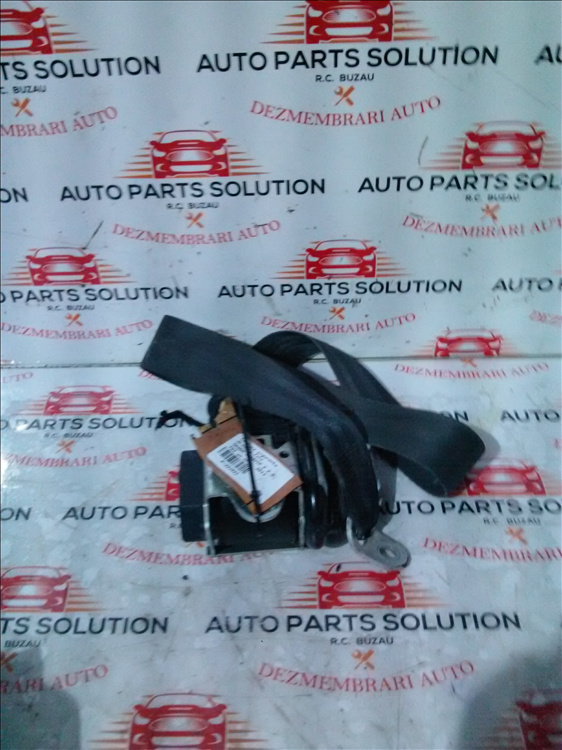 Centura siguranta dreapta fata SKODA OCTAVIA 2 2.0 TDI an afbr. 2011