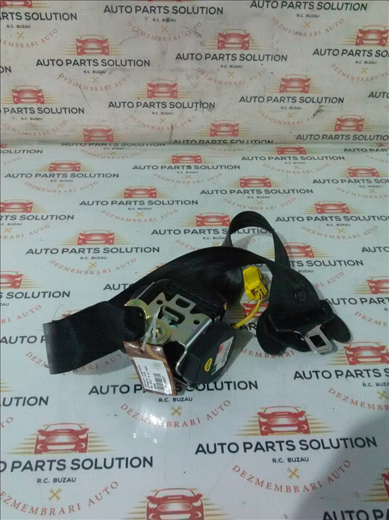 Centura siguranta dreapta fata VW GOLF 5 an fabr. 2009