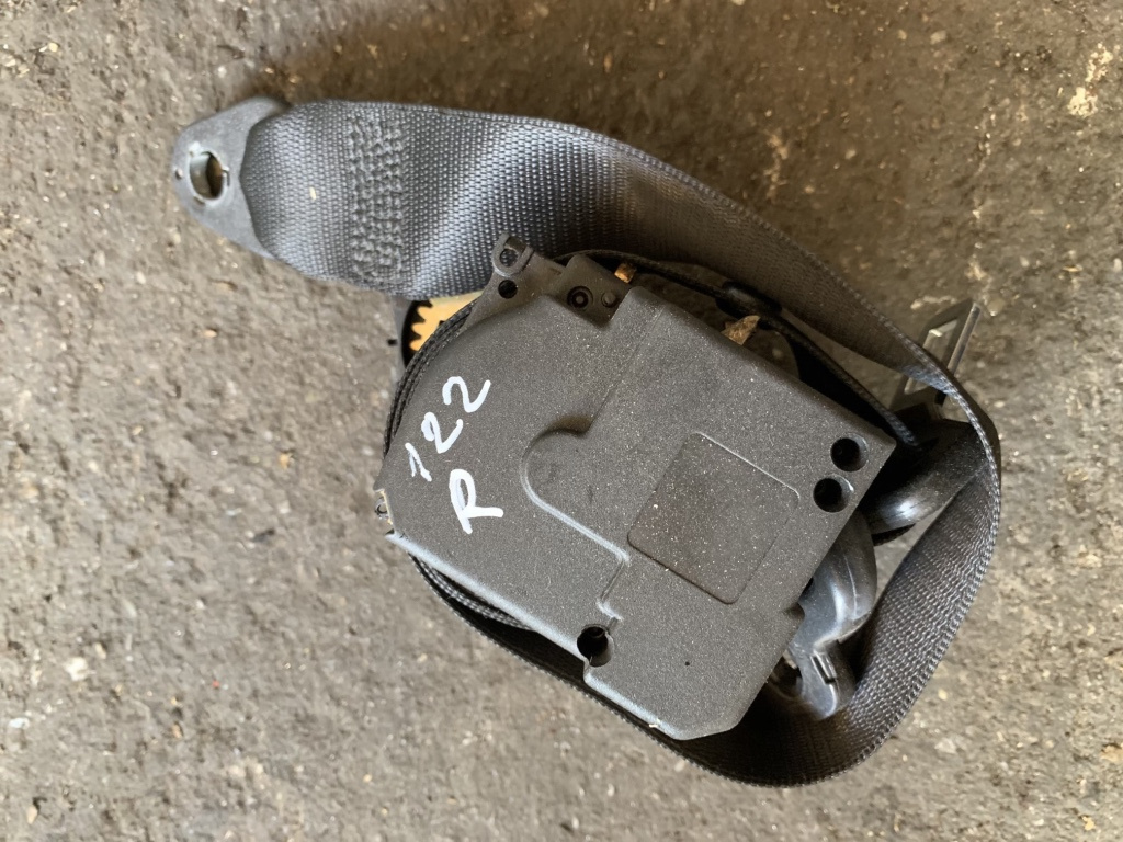 Centura siguranta dreapta Smart Fortwo [1998 - 2002] Hatchback 0.6 AMT (55 hp) CITY-COUPE (450) M160 E6AL B03, M160.910