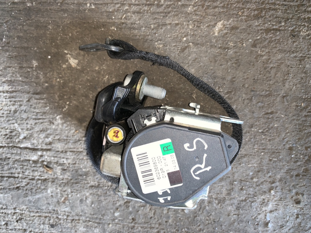 Centura siguranta dreapta spate Mercedes-Benz A-Class W169 [2004 - 2008] Hatchback 5-usi A 170 Autotronic (116 hp) 1.7 - 266.940